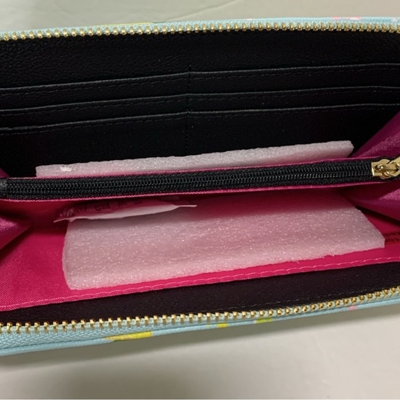 Trina Turk NWT Lemon Print Blue Wallet - Picture 5 of 7